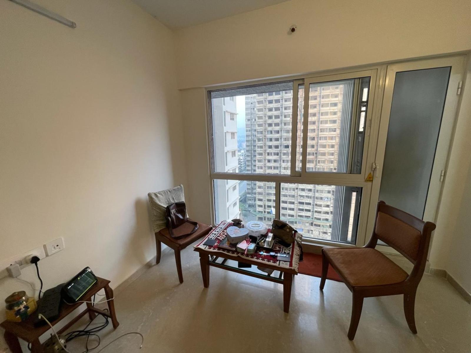Apartament Economical 1bhk On Western Highway *